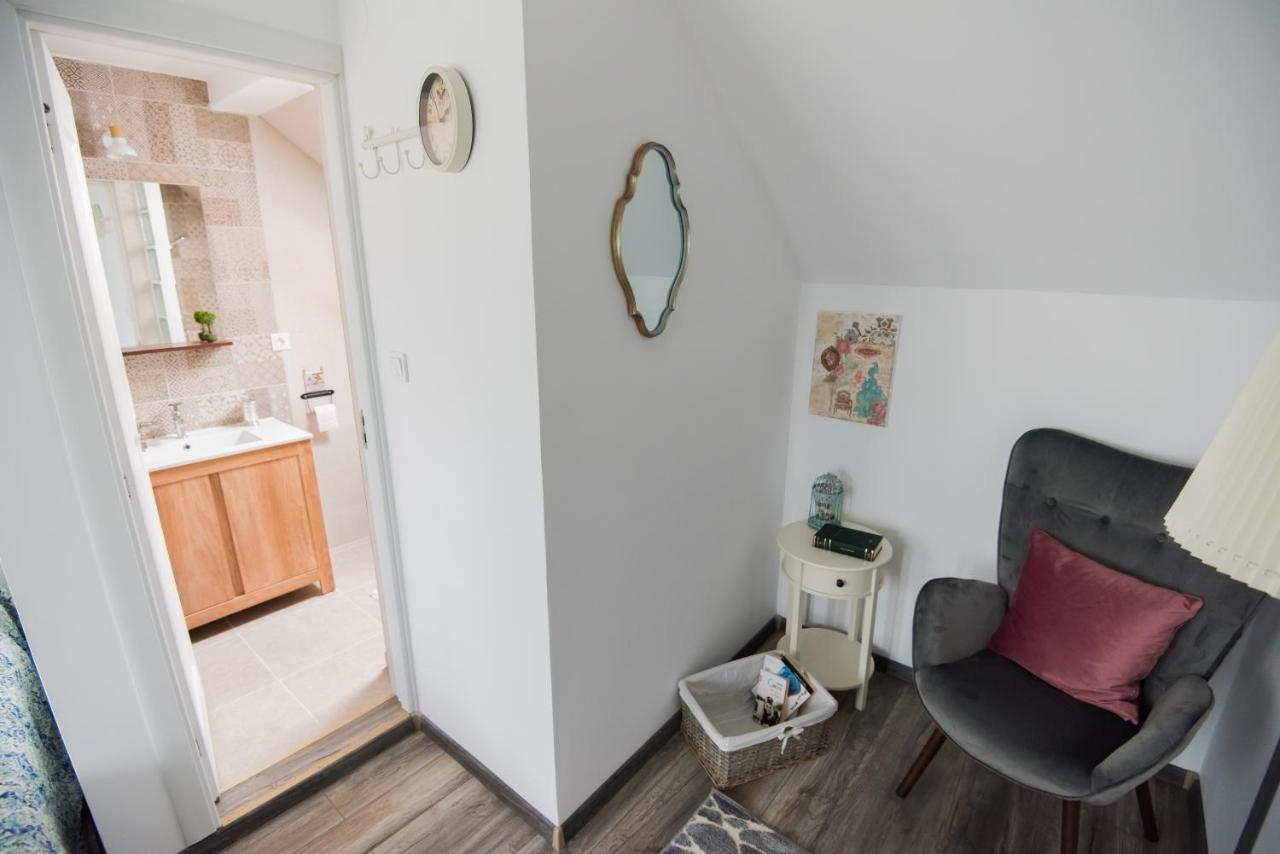 Vila Chic M Otel Moieciu de Jos Dış mekan fotoğraf